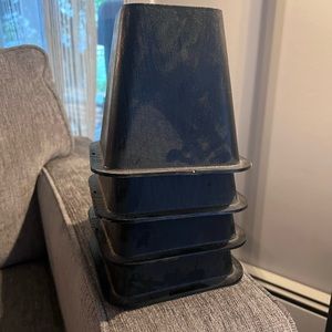 Set of 4 bed risers